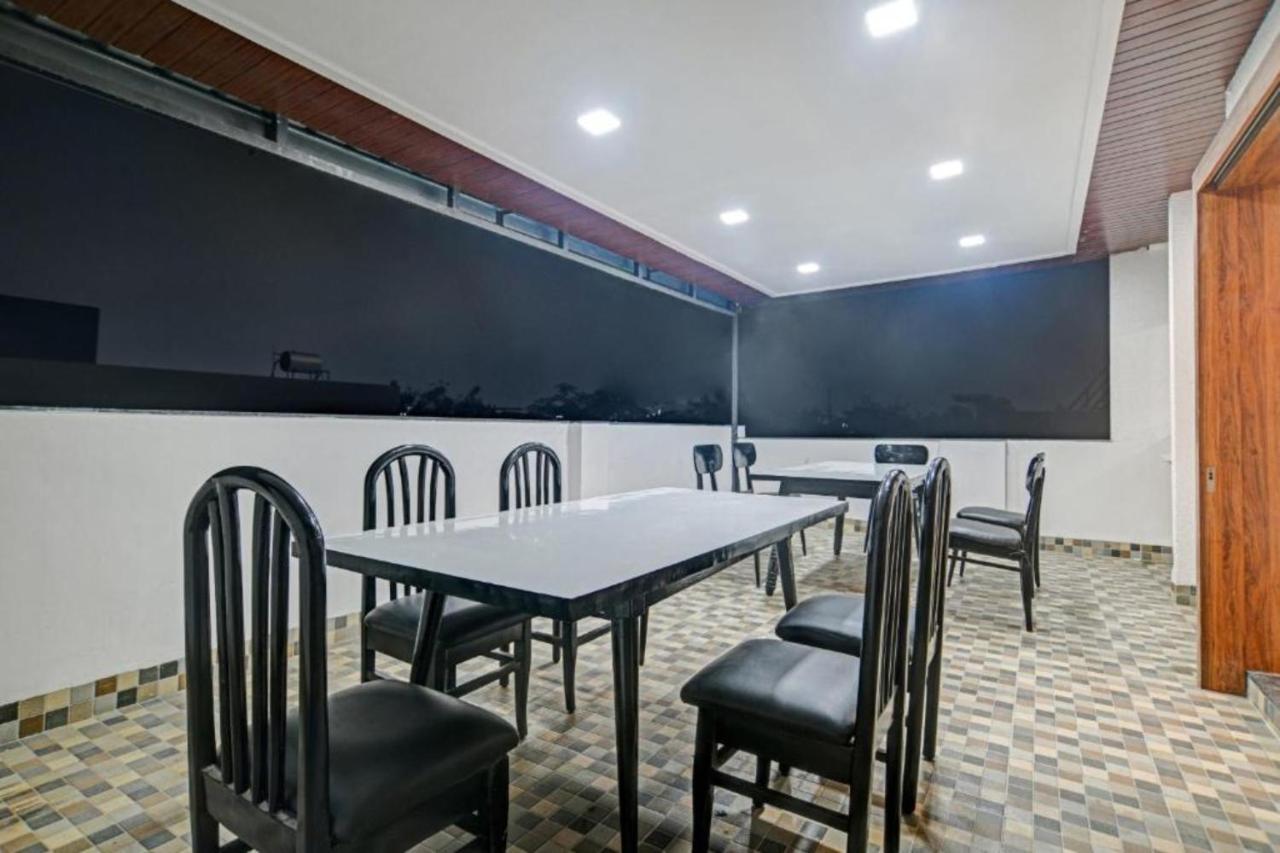 Aceotel Inn Flamingo Индаур Экстерьер фото