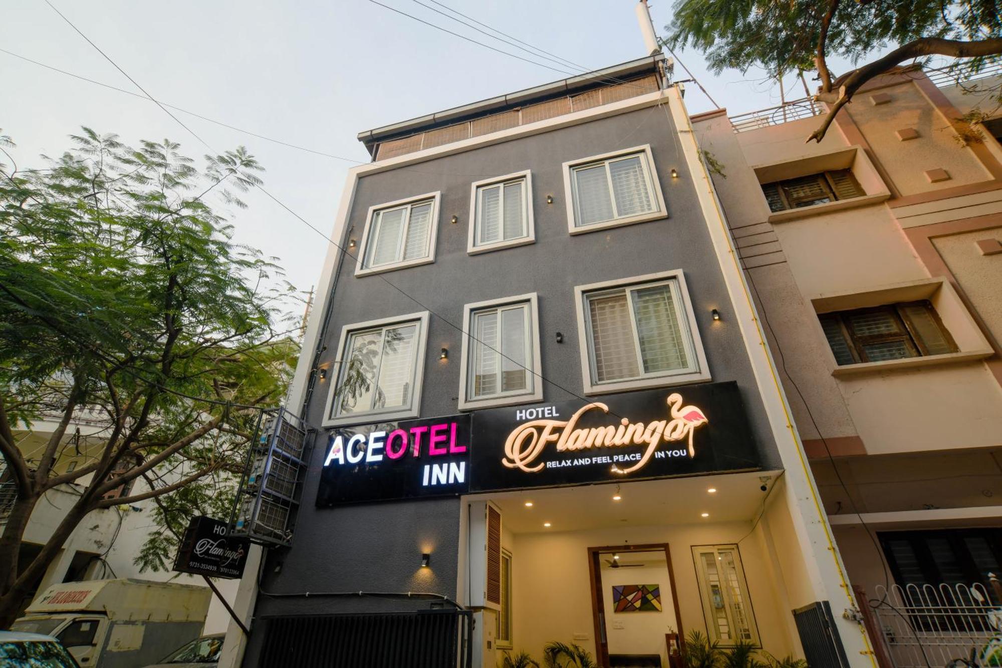 Aceotel Inn Flamingo Индаур Экстерьер фото