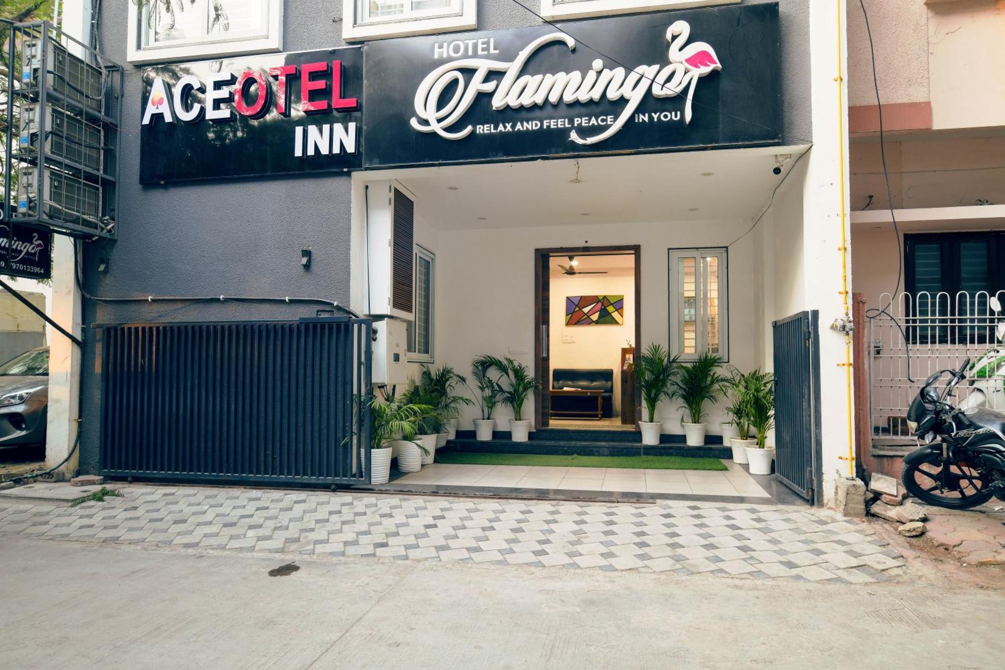 Aceotel Inn Flamingo Индаур Экстерьер фото